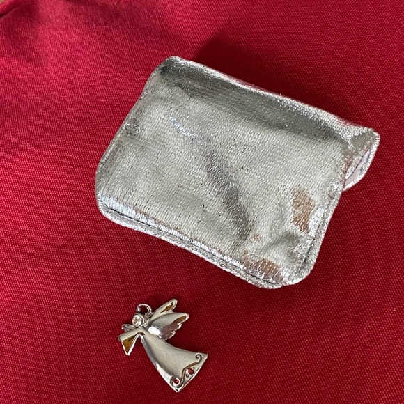 Silver Christmas Guardian Angel Pendant in Silver Sheng Tong Zip Pouch - Picture 2 of 11
